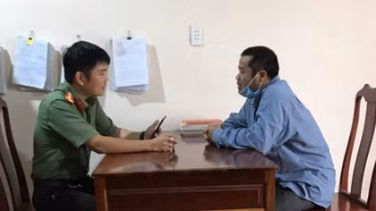 Mời làm việc đối tượng bình luận trên mạng xã hội xúc phạm đến Công an xã