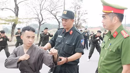 Những người thầy quân sự, võ thuật trên thao trường mùa COVID