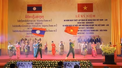 Việt Nam - Lào “quan hệ hữu nghị vĩ đại”