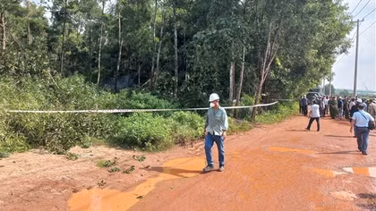 Cưỡng chế các hộ dân không chịu bàn giao đất làm dự án khu công nghiệp
