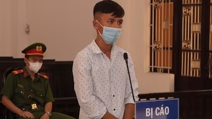 Lãnh án tù vì khai thác cát trái phép