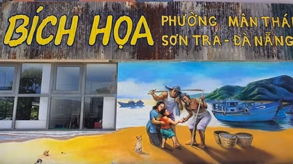 Độc đáo đường tranh bích họa kể "câu chuyện làng chài" nên thơ tại Đà Nẵng