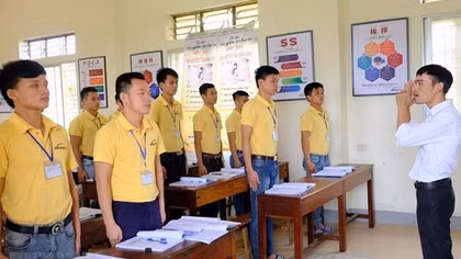 Người lao động và chuyên gia gửi về nước khoảng 10 tỷ USD/năm