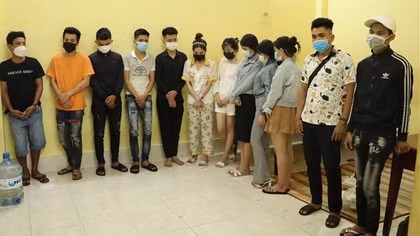 Bắt 12 người liên quan đến vụ nổ súng giải quyết mâu thuẫn