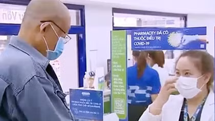 TP Hồ Chí Minh cắt giảm thủ tục để người bệnh tiếp cận thuốc kháng virus sớm