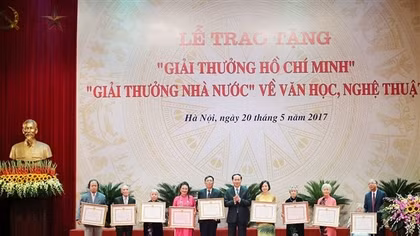 171 hồ sơ đề nghị xét tặng Giải thưởng Hồ Chí Minh, Giải thưởng Nhà nước về văn học nghệ thuật