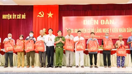 Lắng nghe ý kiến nhân dân để phục vụ tốt hơn