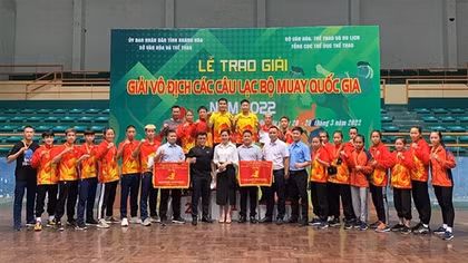 Hành trình không điểm dừng