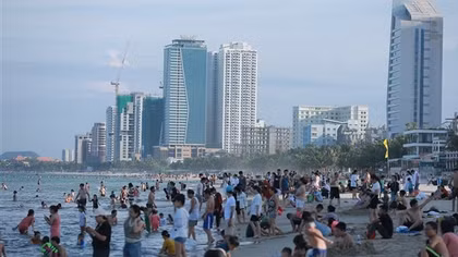 Đà Nẵng chật kín du khách trong 2 ngày đầu tiên nghỉ lễ 2/9
