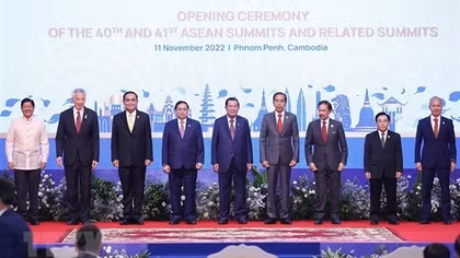 Thủ tướng dự Lễ khai mạc Hội nghị cấp cao ASEAN lần thứ 40 và 41