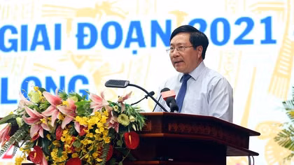 Hội thảo tìm kế sách gỡ "điểm nghẽn" ở đồng bằng sông Cửu Long