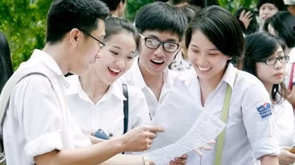 Tổ chức ngày hội tư vấn nghề nghiệp cho học sinh phổ thông định kỳ hằng năm