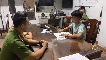 Công an phường tuần tra ra… ma túy