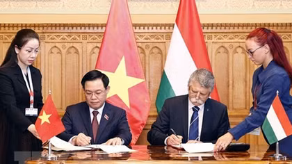 Thúc đẩy hợp tác Quốc hội Việt Nam-Hungary
