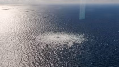 Máy bay trinh sát Mỹ bị phát hiện bay gần nơi đường ống Nord Stream rò rỉ