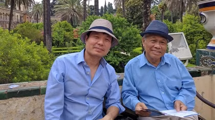 Giáo sư Vũ Hà Văn phiêu lưu ký