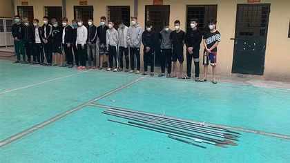 Vây bắt 20 đối tượng mang hung khí giải quyết mâu thuẫn