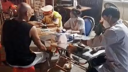Xử phạt hơn 200 "ma men" cầm lái trên QL5