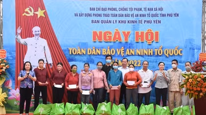 Tổ chức “Ngày hội toàn dân bảo vệ ANTQ” tại Khu công nghiệp Hòa Hiệp