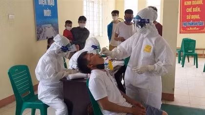 Cả nước thêm gần 70.000 ca COVID-19, Hà Nội sắp chạm mốc 9.000 F0