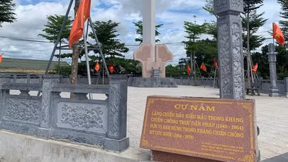 Từ “Làng một đêm” đến “Làng văn hóa du lịch”