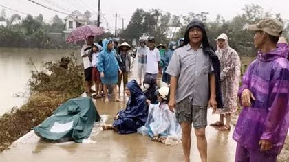 Tìm thấy thi thể của Bí thư Đảng ủy xã bị nước lũ cuốn