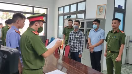 Bắt tạm giam 4 đối tượng liên quan vụ phá rừng phòng hộ trên núi Thị Vải