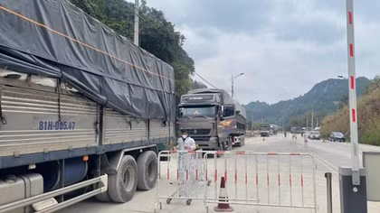 Hàng trăm xe nông sản được thông quan tại các cửa khẩu Lạng Sơn