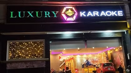 Hàng loạt quán karaoke ở Đà Lạt tiếp tục bị đình chỉ