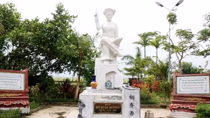 Vì sao thế giới vinh danh "Bà chúa thơ Nôm"?