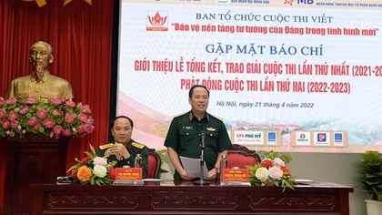 Báo CAND đoạt Giải Nhì Cuộc thi viết “Bảo vệ nền tảng tư tưởng của Đảng trong tình hình mới”
