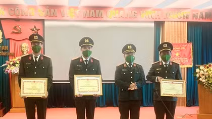 Ứng dụng thành tựu nghiên cứu khoa học vào công tác Công an và phòng, chống dịch COVID-19