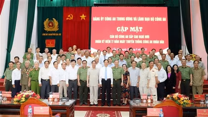 Bộ trưởng Tô Lâm gặp mặt cán bộ Công an cấp cao nghỉ hưu tại khu vực Tây Nam Bộ