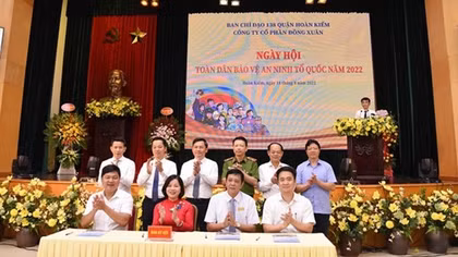Các hộ kinh doanh và doanh nghiệp đồng hành trong công tác đảm bảo ANTT