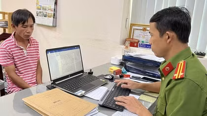 Khởi tố đối tượng nổ súng cướp tiền tại Phòng giao dịch ngân hàng