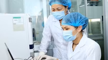Ca mắc COVID-19 ở Việt Nam thấp nhất trong 10 tháng qua