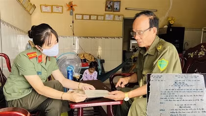 Người Công an viên gần 30 năm bền bỉ vì sự bình yên của quê hương