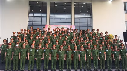 Giảng viên, học viên Cảnh sát ra quân về cơ sở “3 cùng” với nhân dân