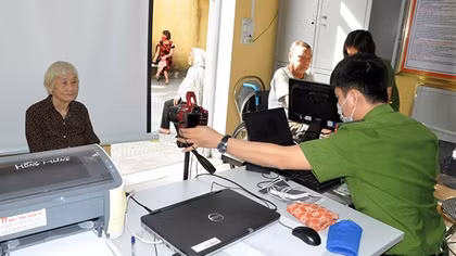 Nhiều giải pháp nhằm hiện thực hóa Luật Cư trú 2020