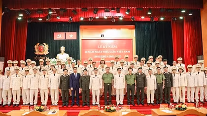 Người thầy CAND không ngừng say mê nghiên cứu, sáng tạo và “truyền lửa” cho các thế hệ học viên