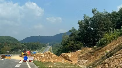 Thẩm định chủ trương đầu tư Dự án đường liên kết vùng kết nối ba tỉnh