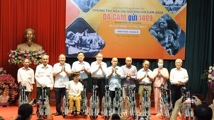 Chung tay xoa dịu nỗi đau da cam năm 2022