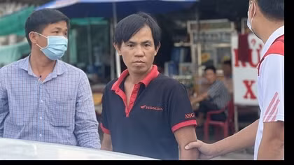 Kẻ phóng hoả làm chết mẹ con người tình khai cuồng ghen, nốc 1,5 lít rượu