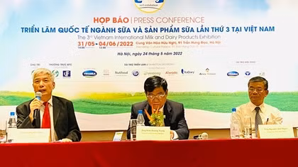 Bình quân 1 người Việt Nam tiêu thụ 27 lít sữa/năm