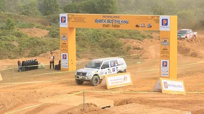 Khai mạc giải đua tốc độ offroad đối kháng Knock Out The King 2022