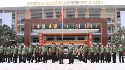 Đẩy mạnh phong trào thi đua dạy giỏi trong CAND