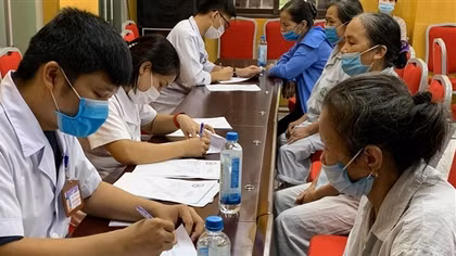 Có 10% trường hợp người bệnh parkinson khởi phát ở độ tuổi dưới 40