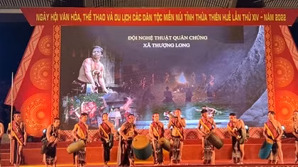 Phát huy bản sắc văn hóa đồng bào các dân tộc miền núi tỉnh Thừa Thiên-Huế