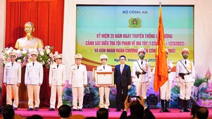 Đấu tranh không khoan nhượng với tội phạm ma tuý