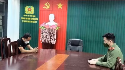 Chỉnh sửa ảnh đăng 2 xe ô tô cùng biển số “độc” để khoe bạn